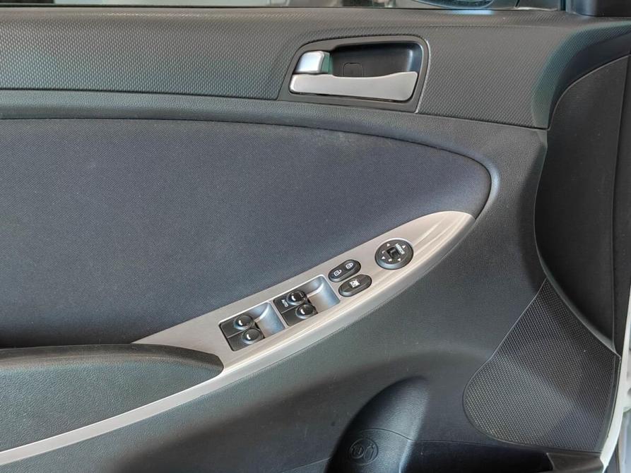 Hyundai Solaris I Рестайлинг Тула  - изображение 11