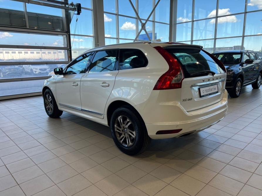 Volvo XC60 I Рестайлинг Москва  - изображение 6