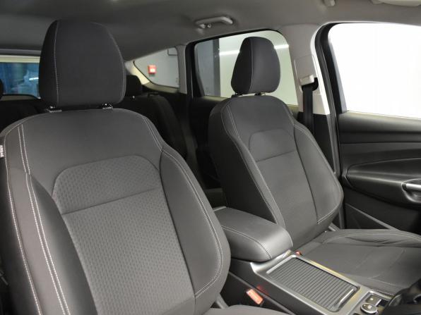 Ford Kuga II Рестайлинг с пробегом 2018 года, цена 1 805 000 рублей, 132734 км, внедорожник, Автокод Объявления