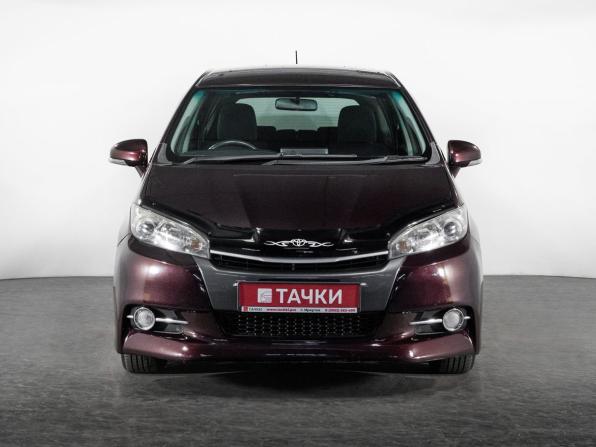 Toyota Wish II Рестайлинг с пробегом 2013 года, цена 1 400 500 рублей, 157282 км, минивэн, Автокод Объявления