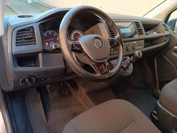 Volkswagen Caravelle T6 с пробегом 2018 года, цена 2 869 000 рублей, 151723 км, минивэн, Автокод Объявления