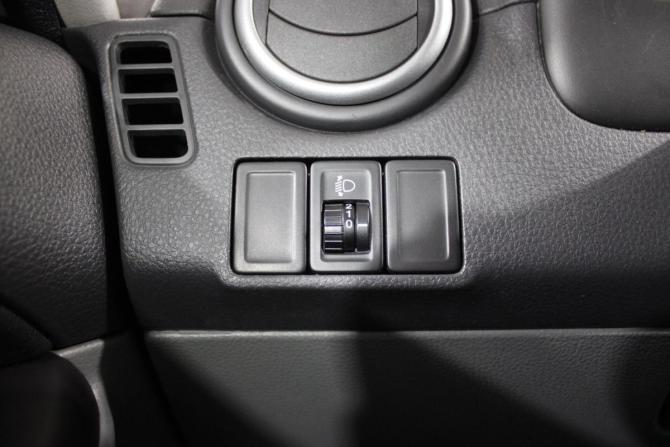 Suzuki SX4 I (Classic) Рестайлинг с пробегом 2010 года, цена 549 000 рублей, 215000 км, хэтчбек, Автокод Объявления