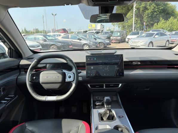 JETOUR DASHING I с пробегом 2024 года, цена 1 780 000 рублей, 38500 км, внедорожник, Автокод Объявления