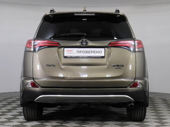 Toyota RAV4 IV (XA40) Рестайлинг с пробегом 2018 года, цена 2 677 000 рублей, 116585 км, внедорожник, Автокод Объявления