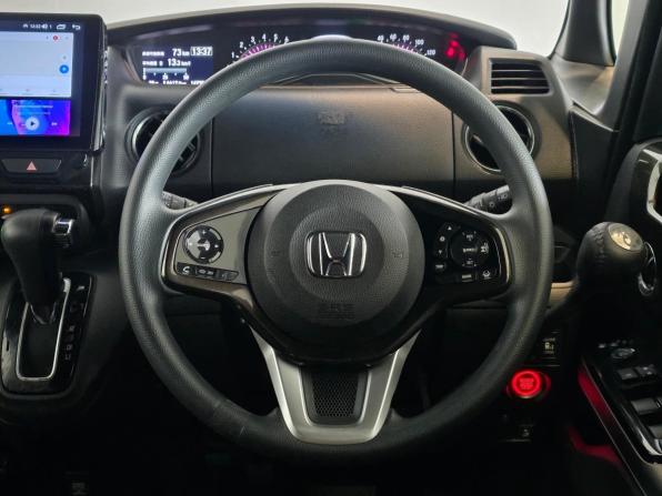 Honda N-BOX II с пробегом 2018 года, цена 1 147 000 рублей, 142356 км, минивэн, Автокод Объявления
