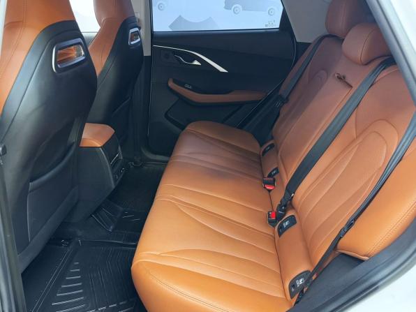 Omoda C5 I с пробегом 2023 года, цена 1 739 000 рублей, 64375 км, внедорожник, Автокод Объявления