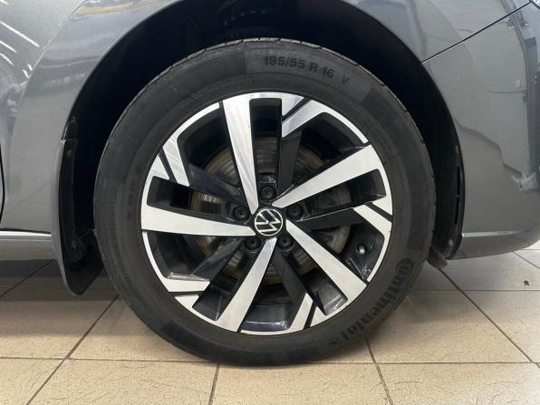 Volkswagen Polo VI с пробегом 2021 года, цена 1 598 000 рублей, 146184 км, лифтбек, Автокод Объявления