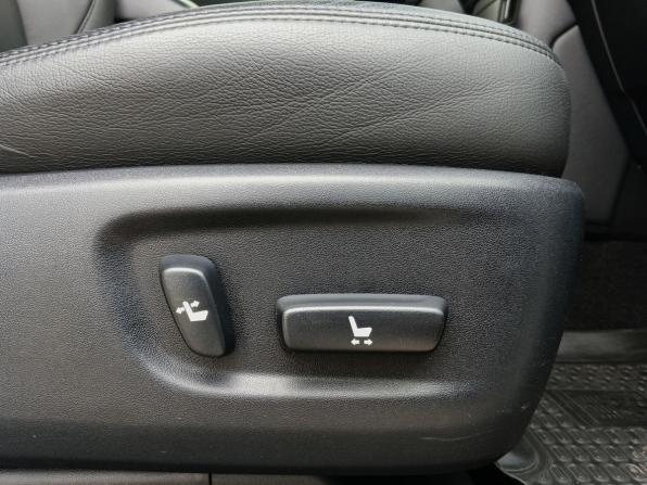 Toyota Land Cruiser Prado 150 Series Рестайлинг 3 с пробегом 2021 года, цена 6 099 000 рублей, 130995 км, внедорожник, Автокод Объявления
