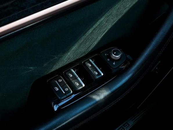 Geely Monjaro I с пробегом 2023 года, цена 3 129 000 рублей, 64727 км, внедорожник, Автокод Объявления