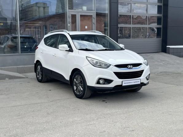 Hyundai ix35 I Рестайлинг с пробегом 2014 года, цена 1 350 000 рублей, 197799 км, внедорожник, Автокод Объявления
