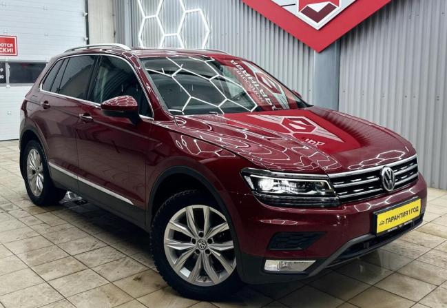 Volkswagen Tiguan II с пробегом 2017 года, цена 2 253 000 рублей, 196666 км, внедорожник, Автокод Объявления