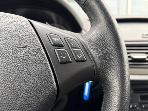 BMW X1 I (E84) Рестайлинг с пробегом 2014 года, цена 1 155 000 рублей, 143000 км, внедорожник, Автокод Объявления