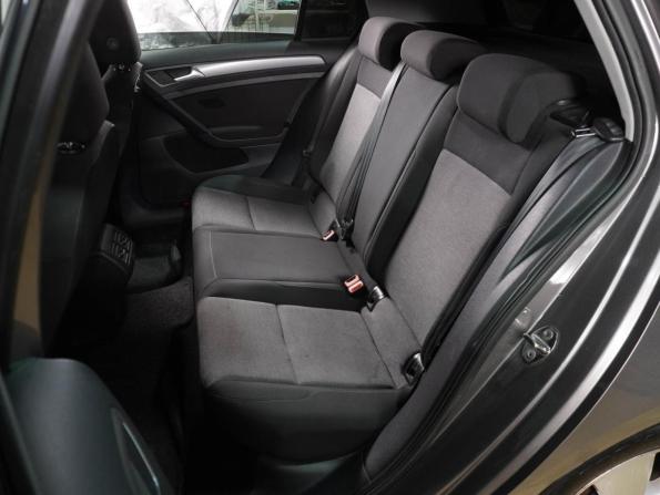 Volkswagen Golf VII с пробегом 2013 года, цена 769 000 рублей, 411771 км, хэтчбек, Автокод Объявления