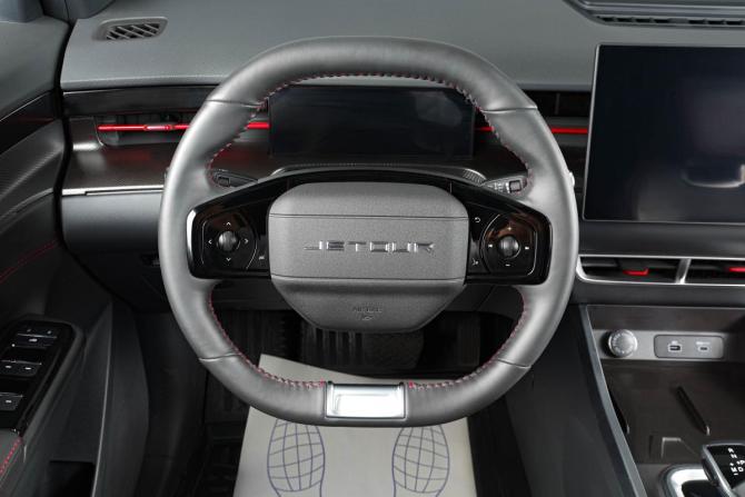 JETOUR DASHING I с пробегом 2024 года, цена 2 089 000 рублей, 17000 км, внедорожник, Автокод Объявления