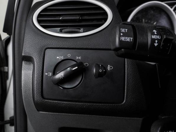 Ford Focus II Рестайлинг с пробегом 2011 года, цена 499 000 рублей, 193783 км, хэтчбек, Автокод Объявления