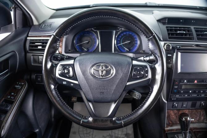 Toyota Camry VII (XV50) Рестайлинг с пробегом 2015 года, цена 2 399 000 рублей, 178785 км, седан, Автокод Объявления