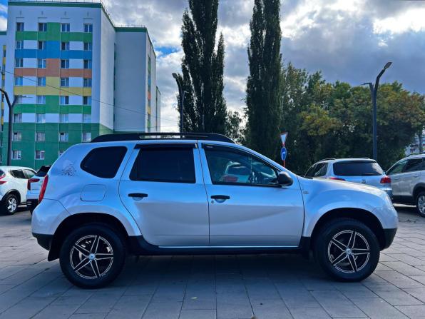 Renault Duster I с пробегом 2014 года, цена 870 000 рублей, 254442 км, внедорожник, Автокод Объявления