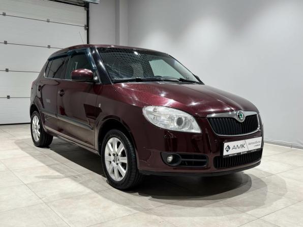 Skoda Fabia II с пробегом 2009 года, цена 642 000 рублей, 141585 км, хэтчбек, Автокод Объявления