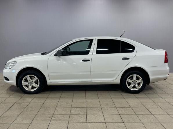 Skoda Octavia II (A5) Рестайлинг с пробегом 2012 года, цена 720 000 рублей, 234484 км, лифтбек, Автокод Объявления