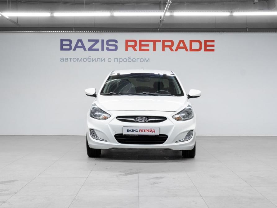 Hyundai Solaris I Тюмень  - изображение 3