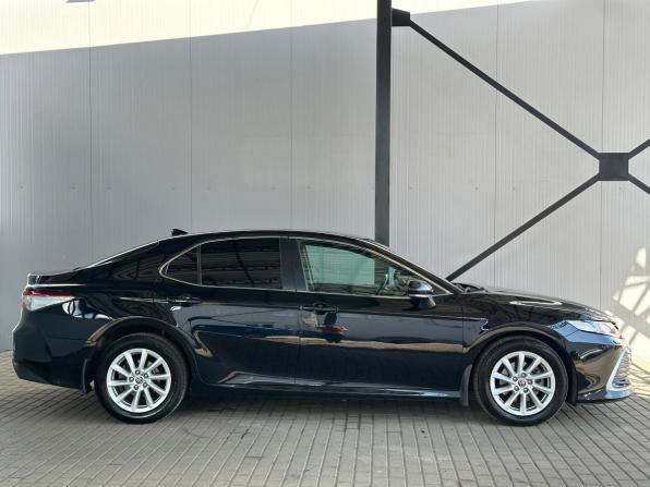 Toyota Camry VIII (XV70) Рестайлинг с пробегом 2021 года, цена 2 650 000 рублей, 146900 км, седан, Автокод Объявления