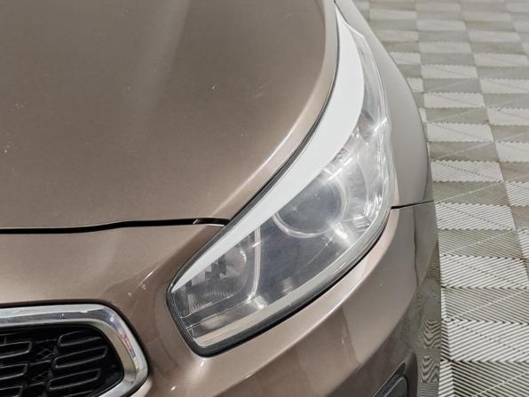 Kia Ceed II Рестайлинг с пробегом 2017 года, цена 1 199 000 рублей, 140434 км, универсал, Автокод Объявления