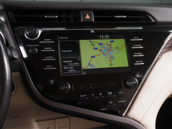 Toyota Camry VIII (XV70) с пробегом 2019 года, цена 2 629 000 рублей, 230780 км, седан, Автокод Объявления
