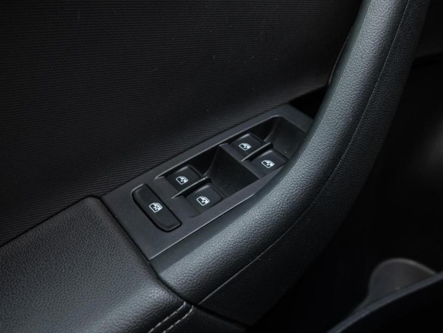 Volkswagen Polo VI Краснодар  - изображение 23