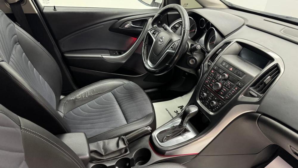 Opel Astra J Рестайлинг Киров  - изображение 18