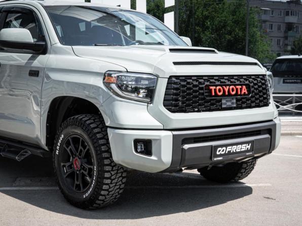 Toyota Tundra II Рестайлинг с пробегом 2021 года, цена 6 950 000 рублей, 172392 км, offers.body_type.unknown, Автокод Объявления