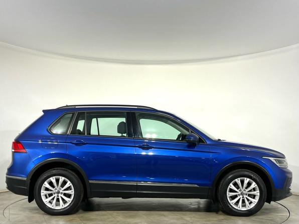 Volkswagen Tiguan II Рестайлинг с пробегом 2021 года, цена 2 690 000 рублей, 68510 км, внедорожник, Автокод Объявления