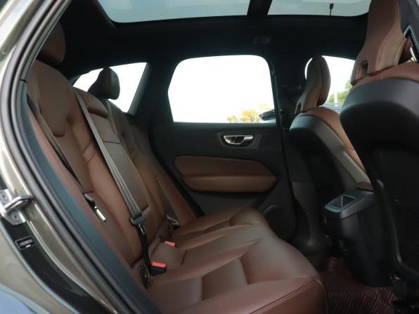 Volvo XC60 II с пробегом 2020 года, цена 4 990 000 рублей, 13062 км, внедорожник, Автокод Объявления