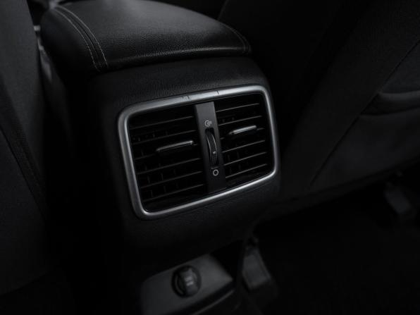 Kia Sportage IV Рестайлинг с пробегом 2018 года, цена 1 755 000 рублей, 208020 км, внедорожник, Автокод Объявления