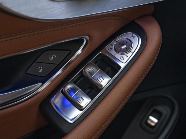 Mercedes-Benz C-Класс IV (W205) Рестайлинг с пробегом 2019 года, цена 3 999 000 рублей, 51309 км, кабриолет, Автокод Объявления
