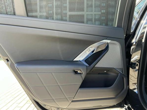 BMW 7 серии VII (G70) с пробегом 2025 года, цена 14 150 000 рублей, 10950 км, седан, Автокод Объявления