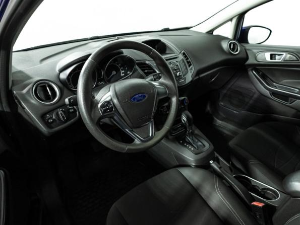 Ford Fiesta Mk6 Рестайлинг с пробегом 2015 года, цена 1 059 700 рублей, 52014 км, хэтчбек, Автокод Объявления