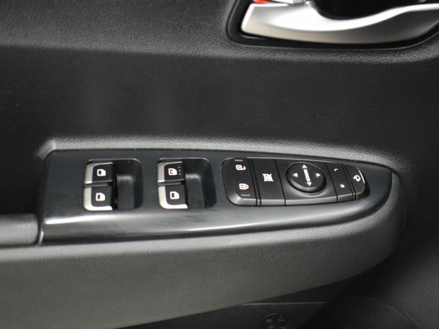 Kia Rio IV Рестайлинг Мурманск  - изображение 15