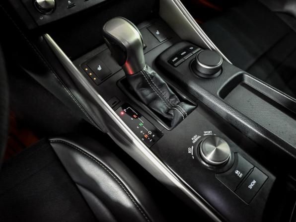 Lexus IS III с пробегом 2014 года, цена 2 470 000 рублей, 111563 км, седан, Автокод Объявления