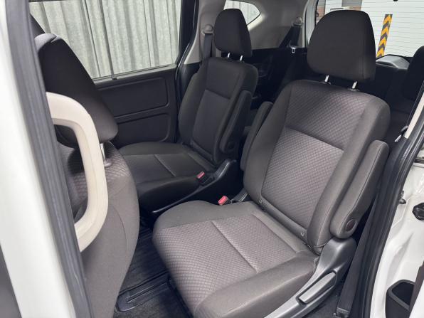Honda Freed II Рестайлинг с пробегом 2020 года, цена 1 850 000 рублей, 54597 км, компактвэн, Автокод Объявления