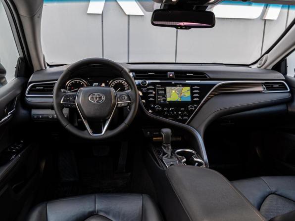 Toyota Camry VIII (XV70) с пробегом 2019 года, цена 2 690 000 рублей, 124202 км, седан, Автокод Объявления