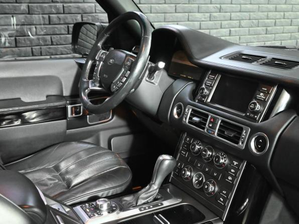 Land Rover Range Rover III Рестайлинг 2 с пробегом 2011 года, цена 1 995 000 рублей, 186657 км, внедорожник, Автокод Объявления