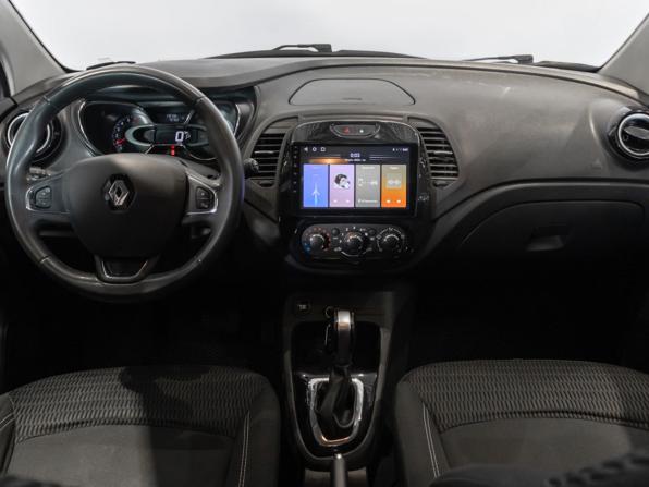 Renault Kaptur I с пробегом 2017 года, цена 1 060 800 рублей, 176725 км, внедорожник, Автокод Объявления