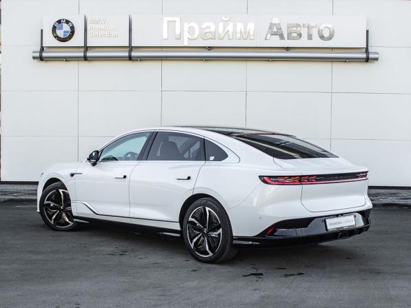 Voyah Passion I с пробегом 2023 года, цена 4 200 000 рублей, 4764 км, седан, Автокод Объявления