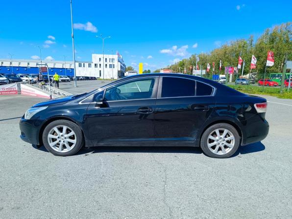 Toyota Avensis III с пробегом 2011 года, цена 892 000 рублей, 353634 км, седан, Автокод Объявления