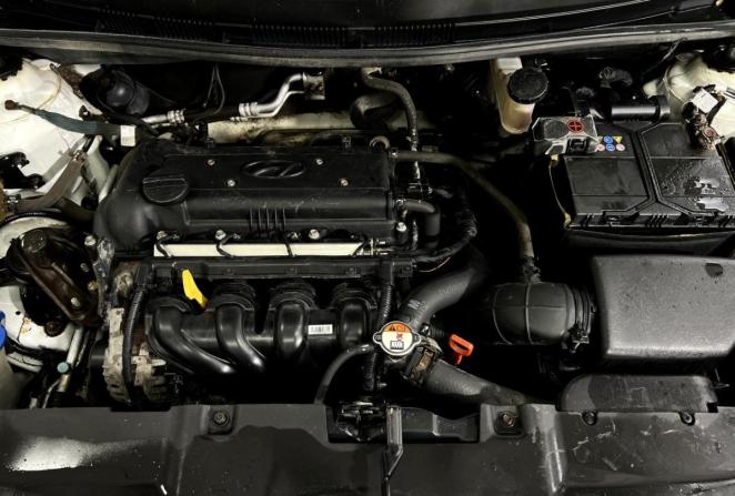 Hyundai Solaris I с пробегом 2013 года, цена 715 000 рублей, 201089 км, хэтчбек, Автокод Объявления