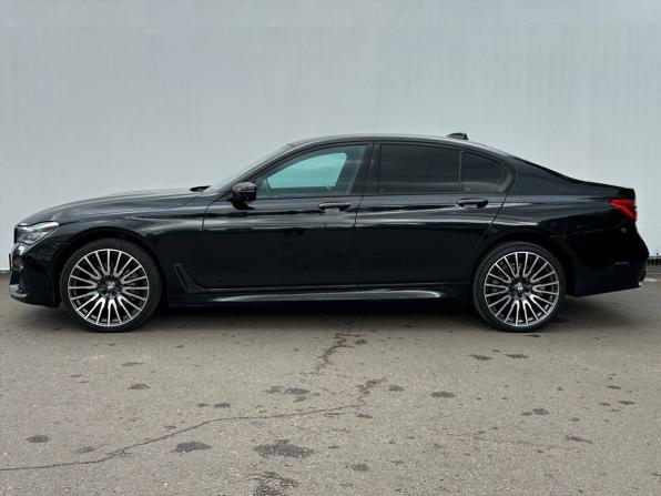 BMW 7 серии VI (G11/G12) с пробегом 2018 года, цена 4 100 000 рублей, 172265 км, седан, Автокод Объявления