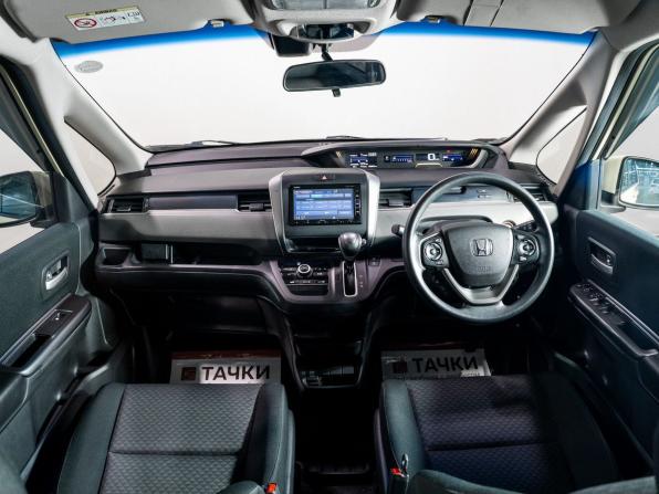 Honda Freed II Рестайлинг с пробегом 2019 года, цена 1 530 000 рублей, 55900 км, компактвэн, Автокод Объявления