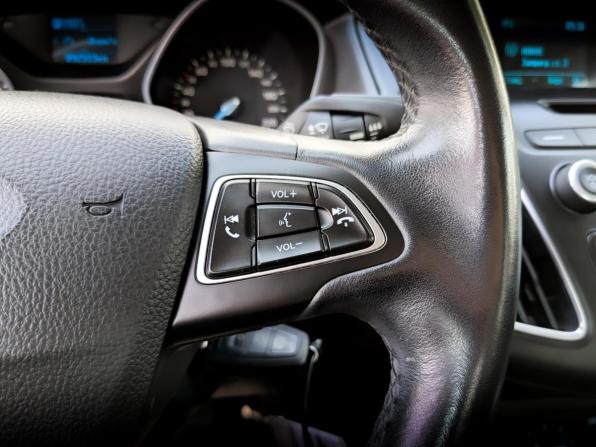 Ford Focus III Рестайлинг с пробегом 2017 года, цена 1 155 000 рублей, 92495 км, седан, Автокод Объявления