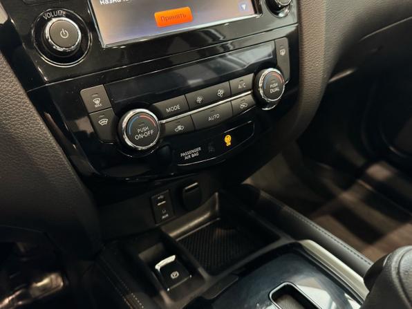 Nissan X-Trail III с пробегом 2018 года, цена 2 040 000 рублей, 98300 км, внедорожник, Автокод Объявления