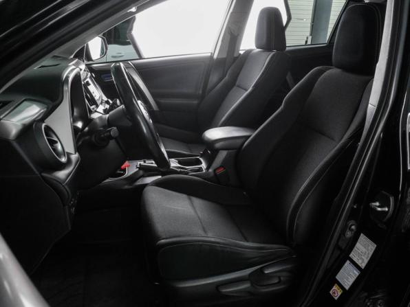 Toyota RAV4 IV (XA40) Рестайлинг с пробегом 2017 года, цена 2 699 000 рублей, 121676 км, внедорожник, Автокод Объявления